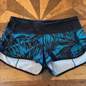 Lululemon Speed Up Short Size 6